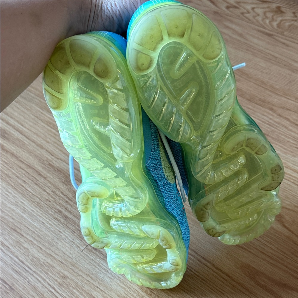 Men’s Nike Vapormax - Picture 8 of 8